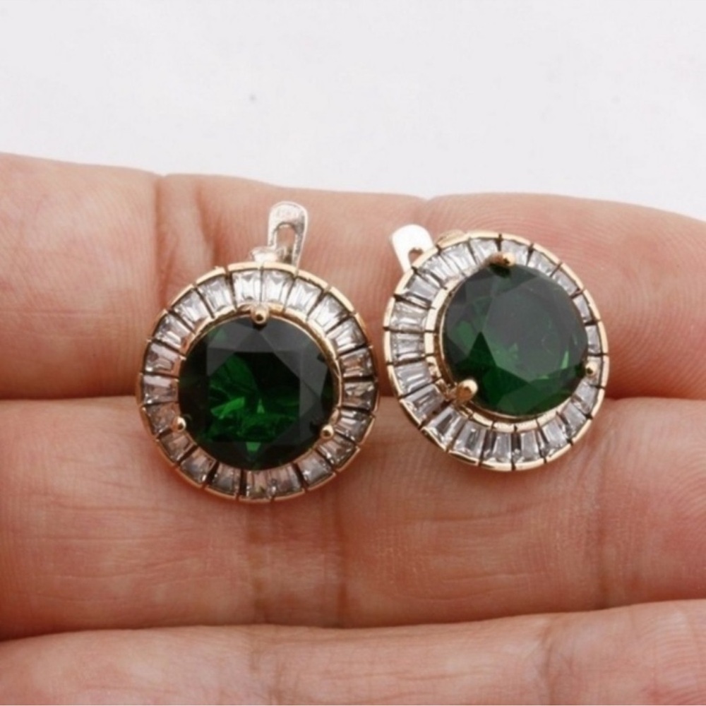 Elegant Green And Gold Earrings